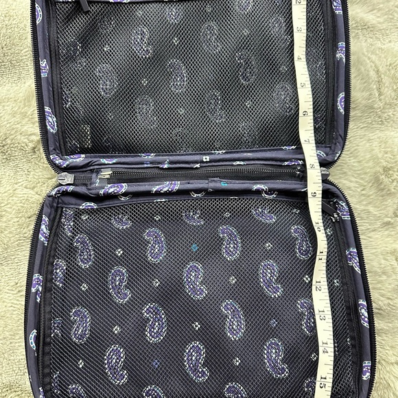 Vera Bradley Iconic Zip In Travel Case in Deep Night Paisley - Picture 3 of 4